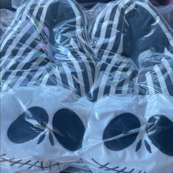 Nightmare before Christmas slippers - Picture 2 of 3